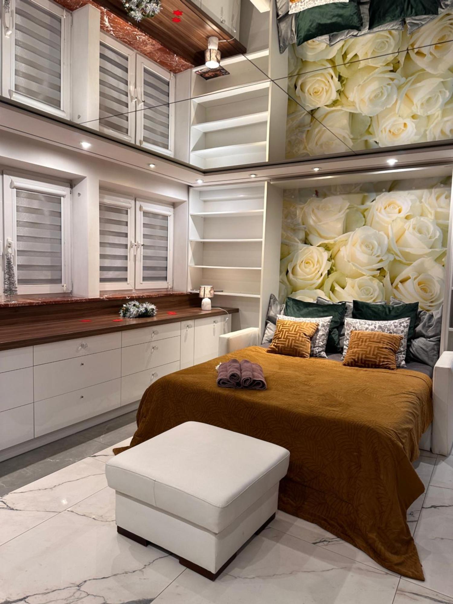 Deluxury Mirror Apartament Centrum วอร์ซอ ภายนอก รูปภาพ